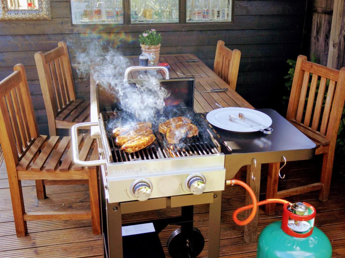 Вилла The Walnut, Meopham - A Private Retreat Rural Location Экстерьер фото