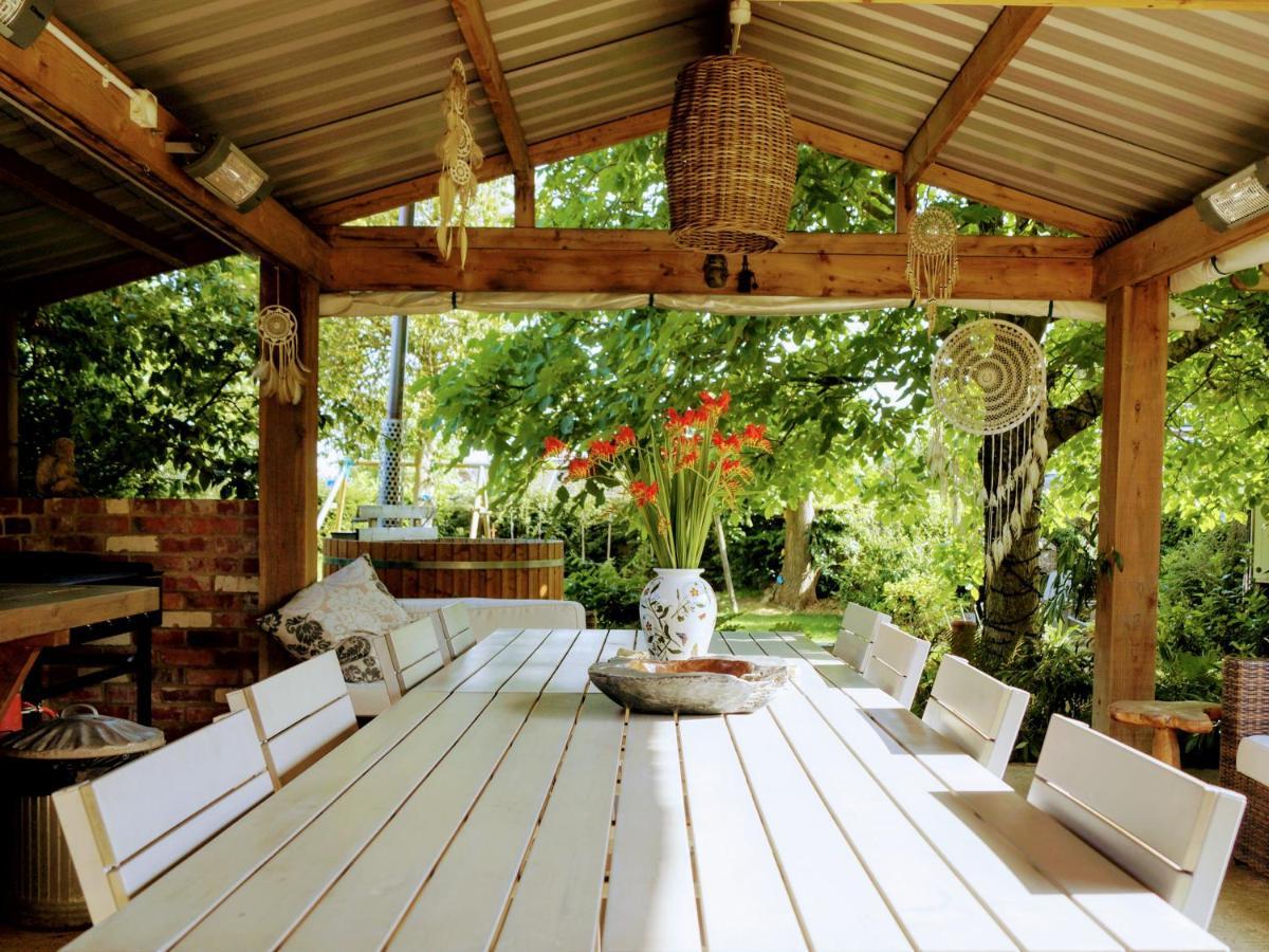 Вилла The Walnut, Meopham - A Private Retreat Rural Location Экстерьер фото